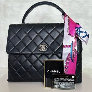 Vintage Chanel TOP HANDLE Hand Bag in Lambskin Leather